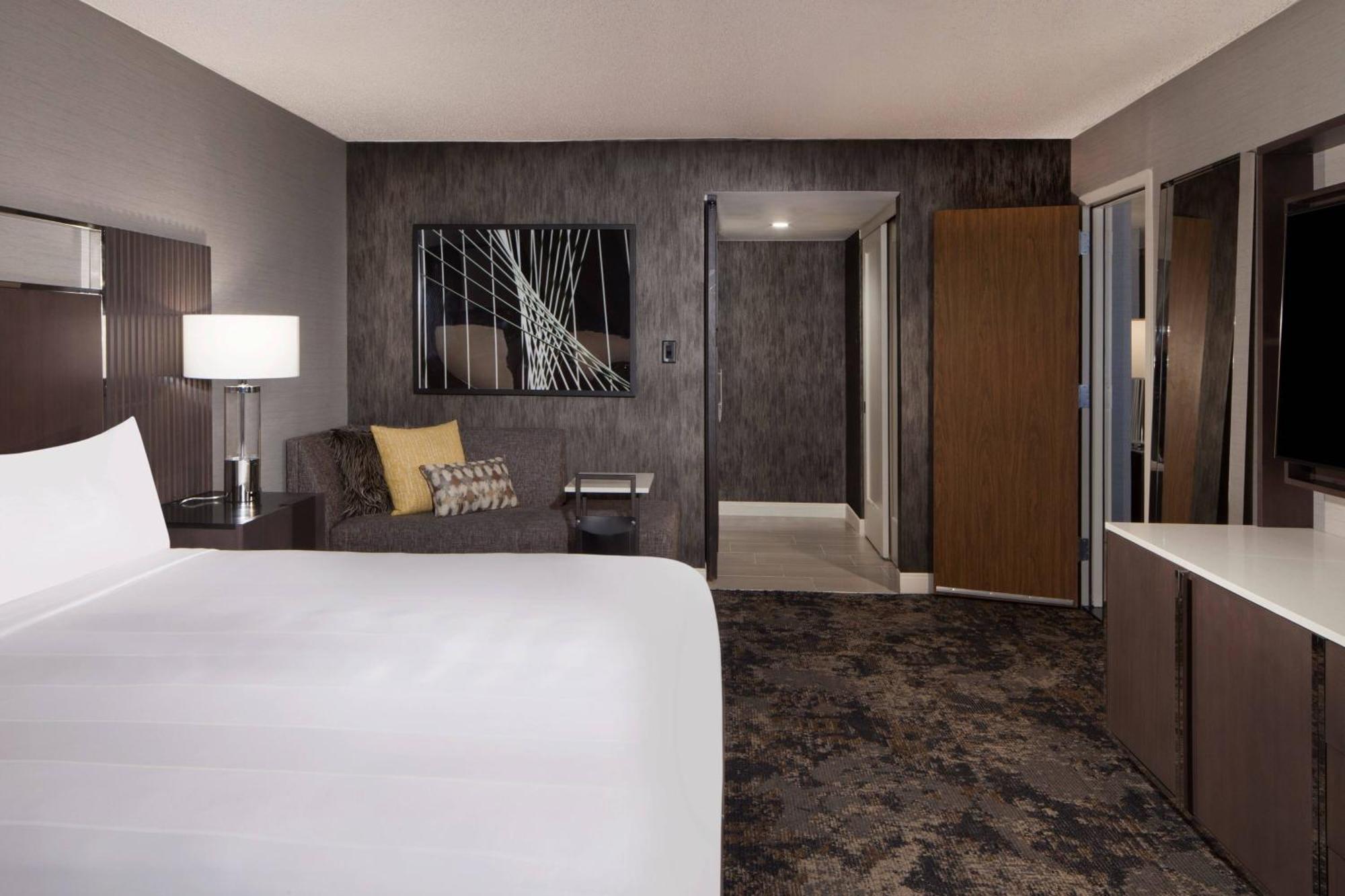 Dallas/Fort Worth Airport Marriott Irving Exterior photo