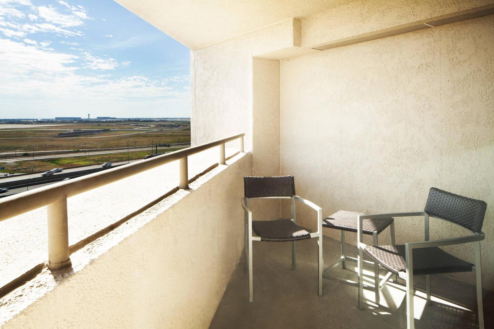 Dallas/Fort Worth Airport Marriott Irving Exterior photo