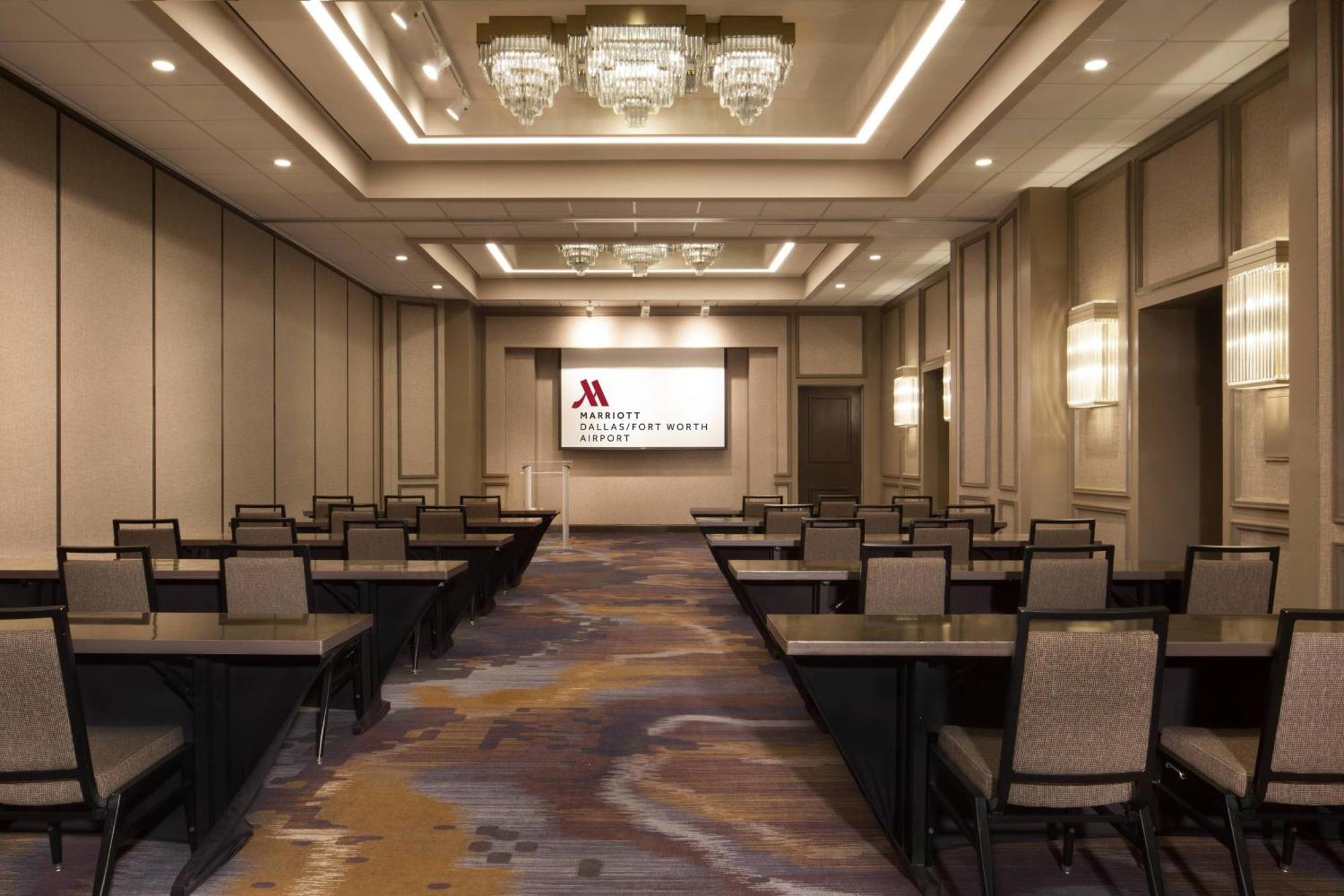 Dallas/Fort Worth Airport Marriott Irving Exterior photo