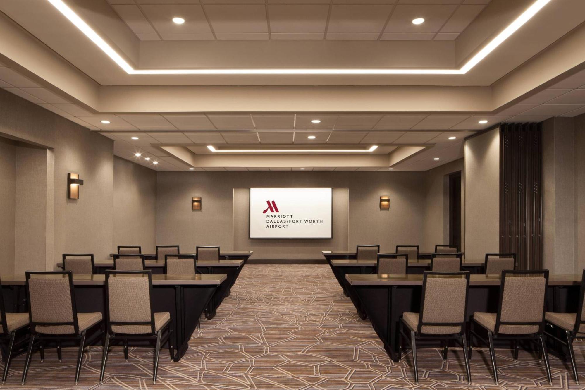 Dallas/Fort Worth Airport Marriott Irving Exterior photo